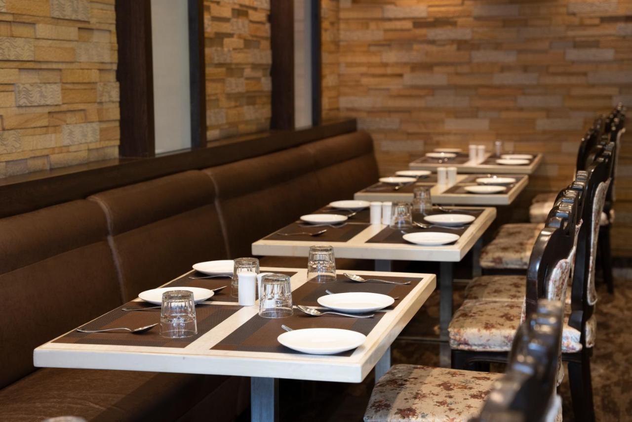 נאווי מומבאי Gold Crest Business Hotel מראה חיצוני תמונה