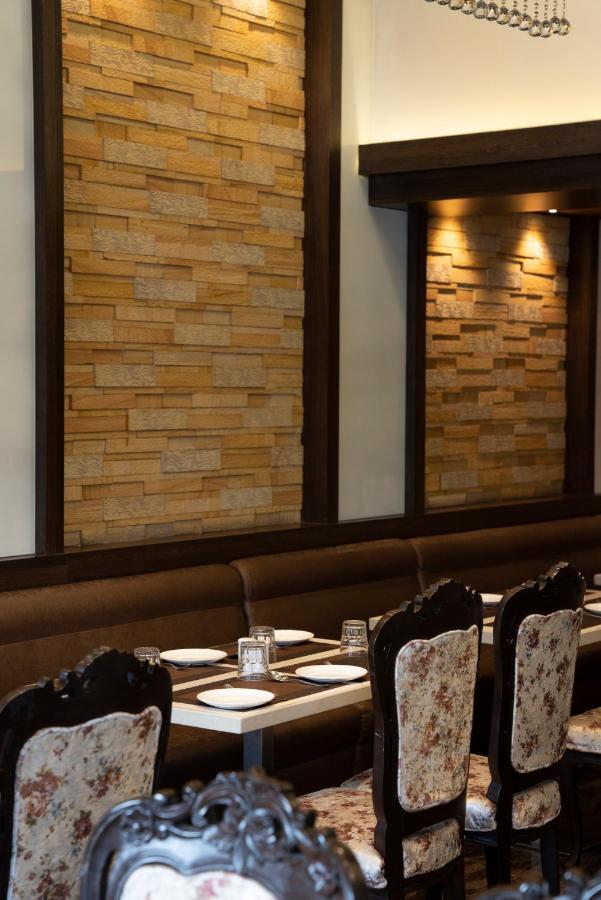 נאווי מומבאי Gold Crest Business Hotel מראה חיצוני תמונה