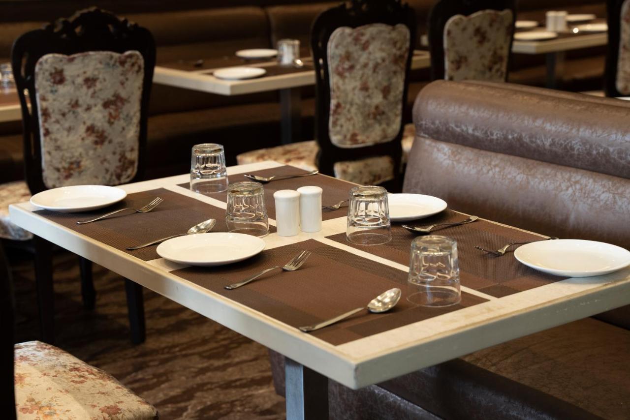 נאווי מומבאי Gold Crest Business Hotel מראה חיצוני תמונה
