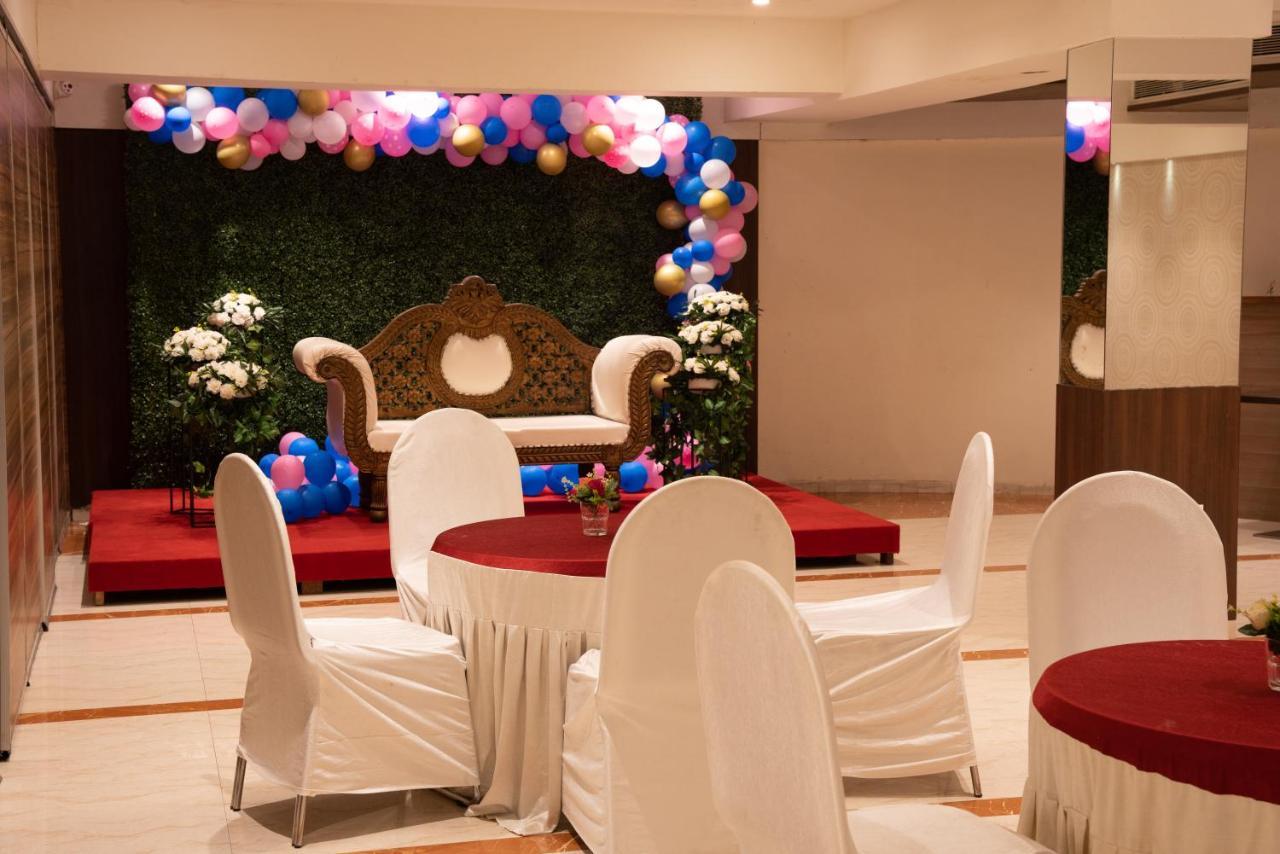 נאווי מומבאי Gold Crest Business Hotel מראה חיצוני תמונה