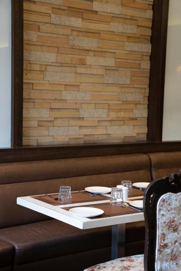נאווי מומבאי Gold Crest Business Hotel מראה חיצוני תמונה